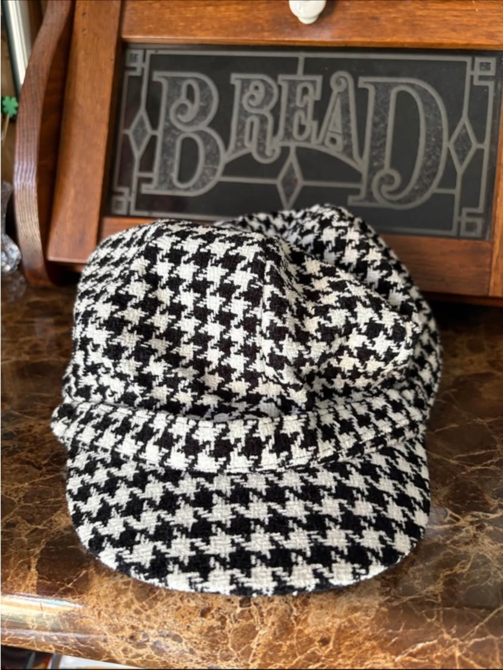 Black & White Houndstooth Women Cap  Accessories